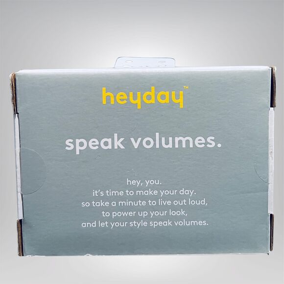 Heyday Retro Bluetooth Speaker | Portable Wireless Speaker | Tech Gift - Picture 6 of 7